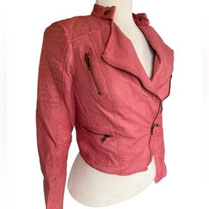 Coral Guess Jacket 💕🪸